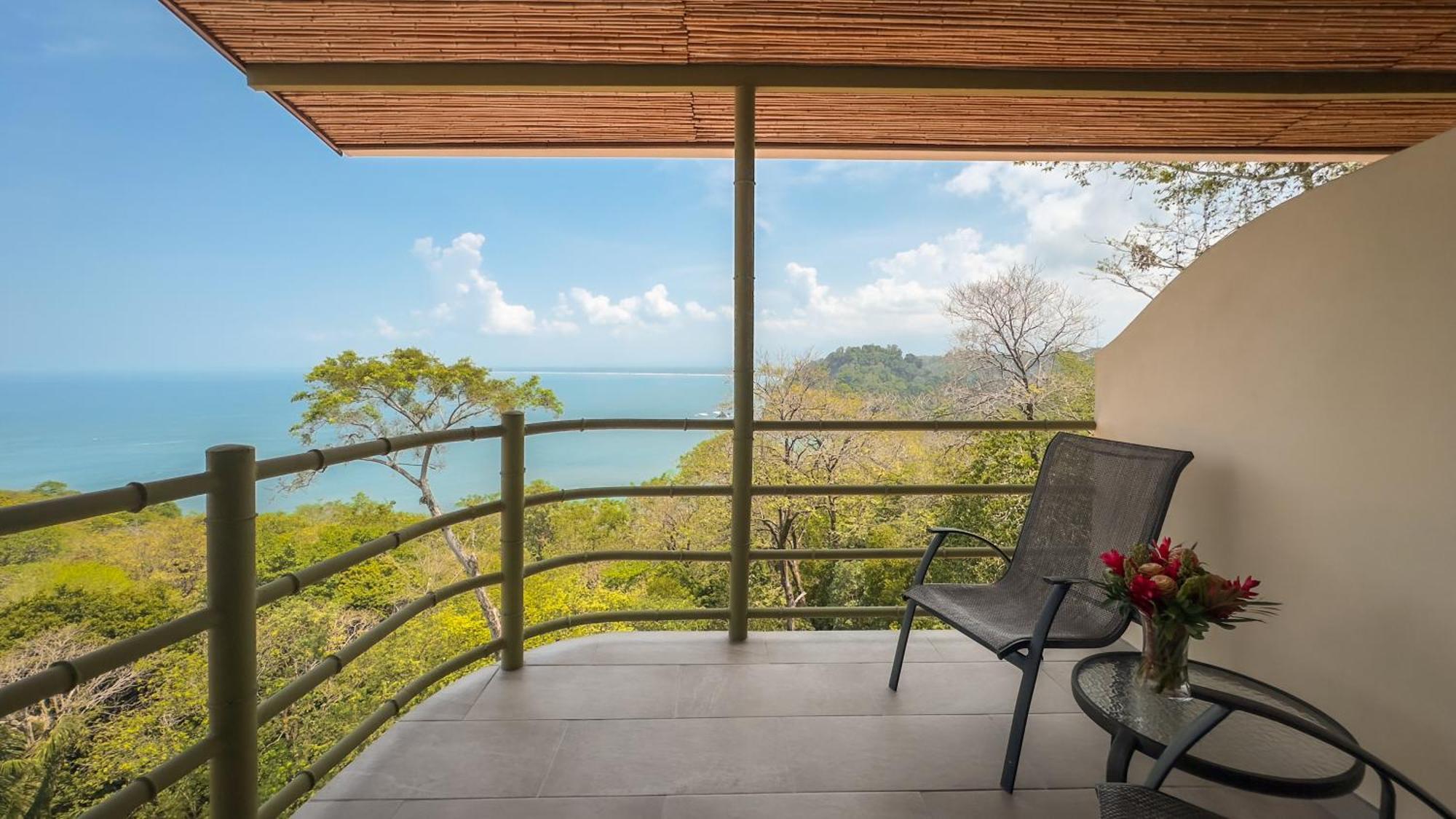 Issimo Suites (Adults Only) Manuel Antonio Esterno foto