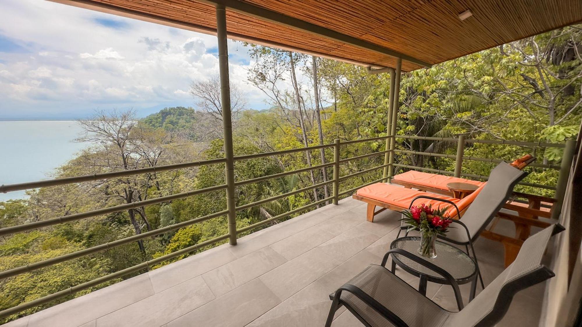 Issimo Suites (Adults Only) Manuel Antonio Esterno foto