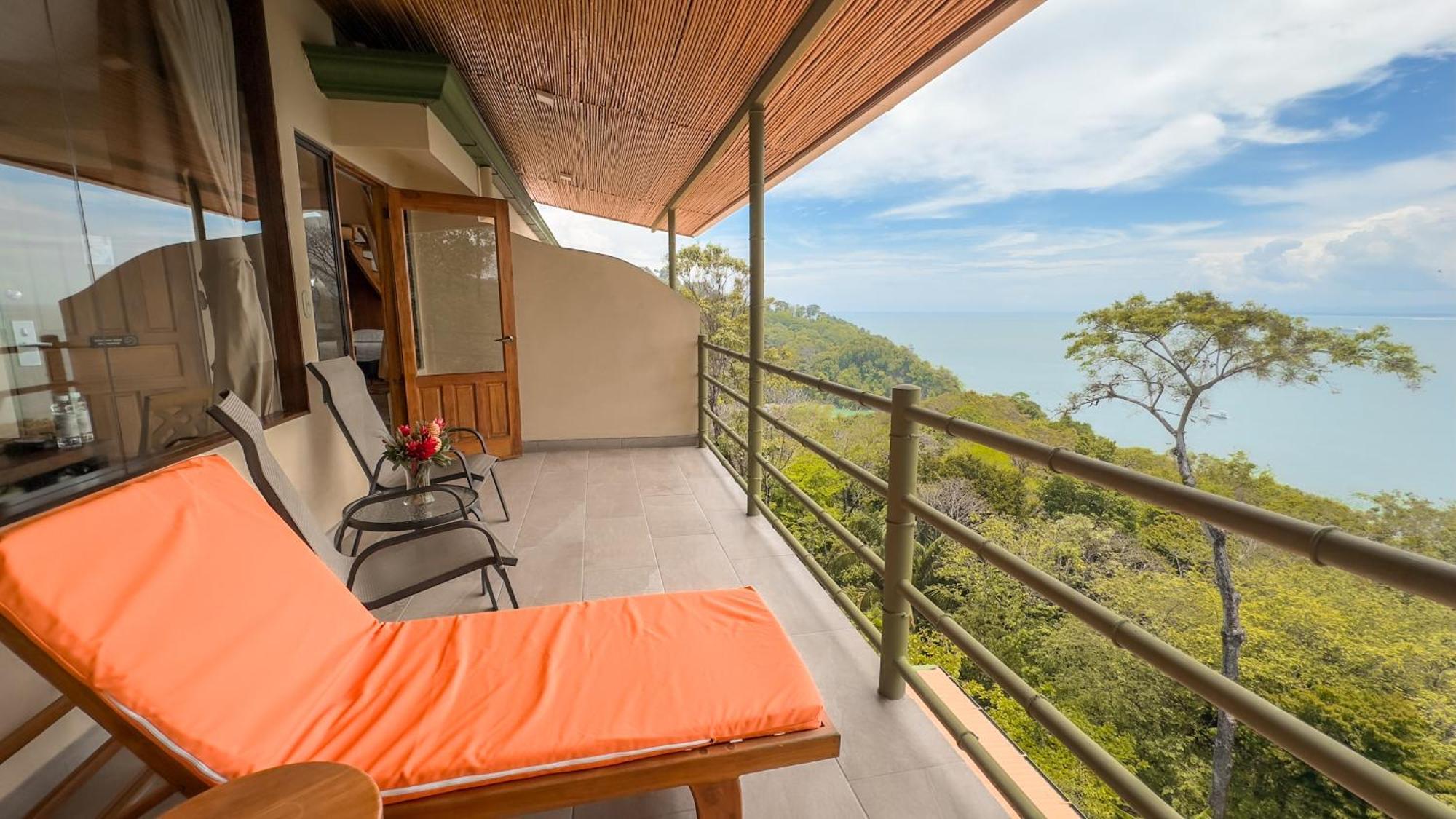 Issimo Suites (Adults Only) Manuel Antonio Esterno foto