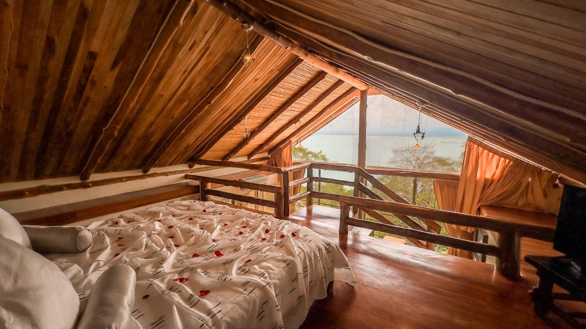 Issimo Suites (Adults Only) Manuel Antonio Esterno foto
