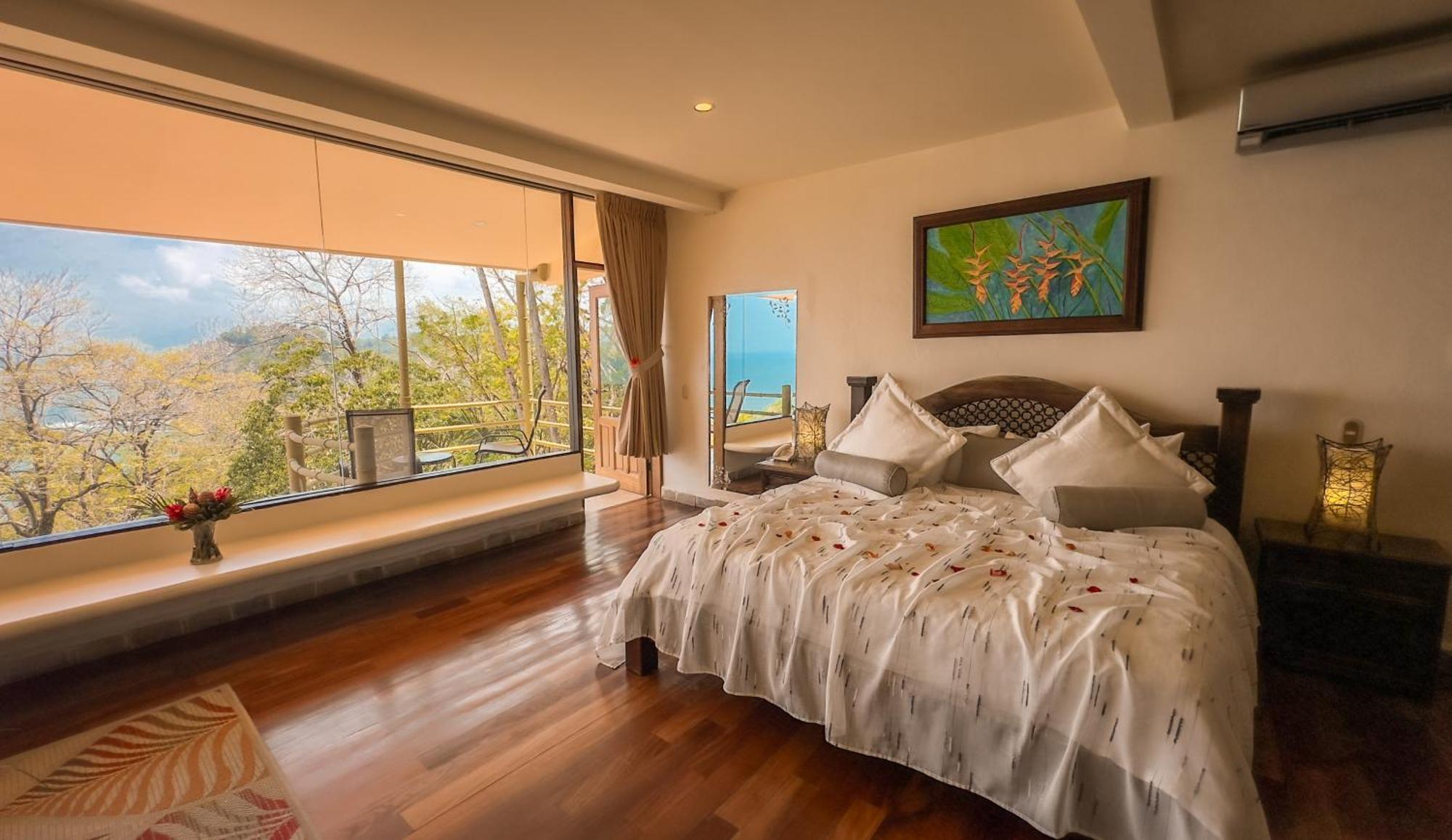Issimo Suites (Adults Only) Manuel Antonio Esterno foto