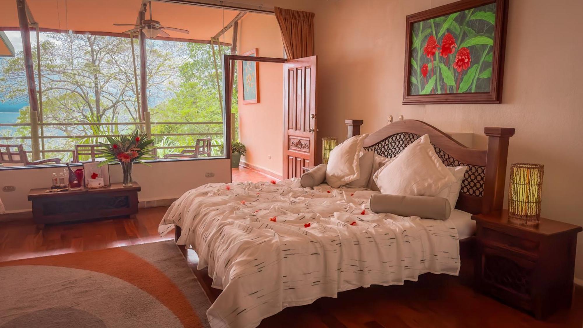 Issimo Suites (Adults Only) Manuel Antonio Esterno foto